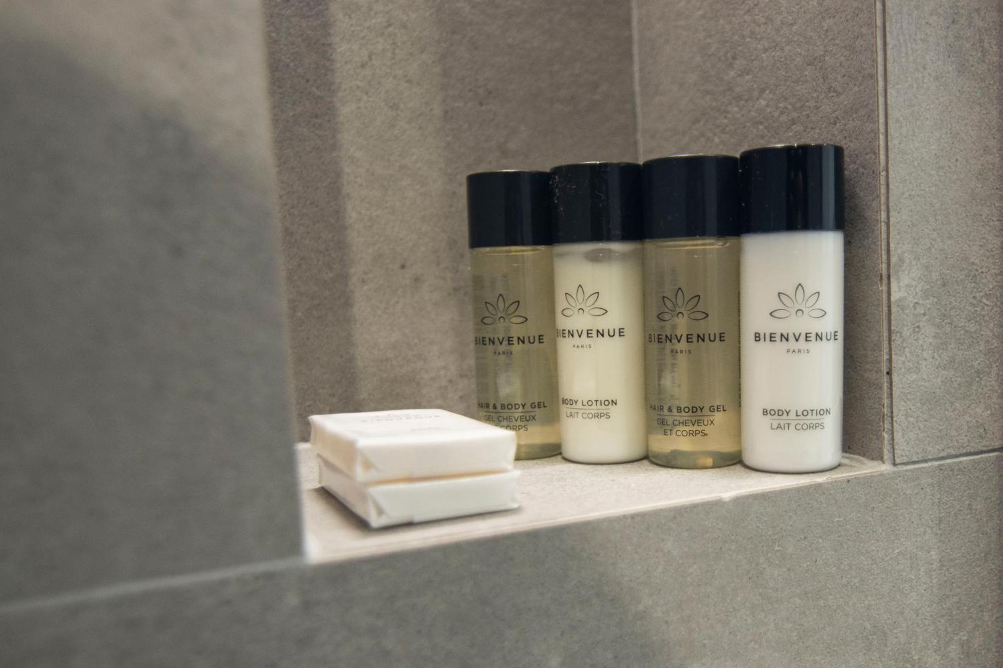 Mina Luxury Rooms ティラナ エクステリア 写真